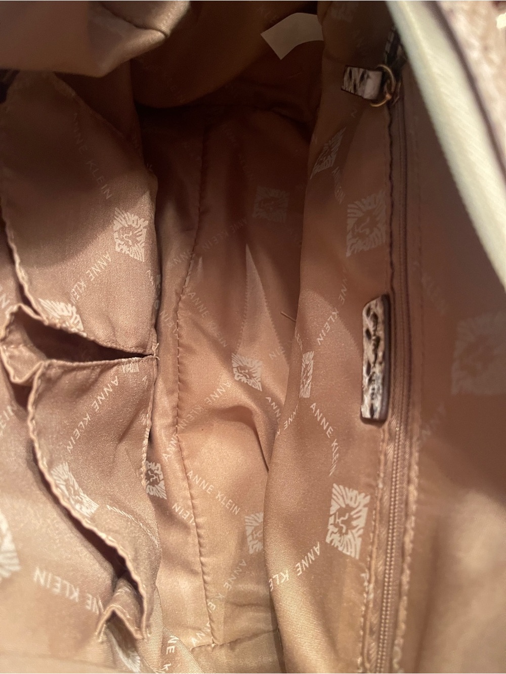 Faux Snakeskin and Cloth Metallic Anne Klein Purse - Picture 13 of 16
